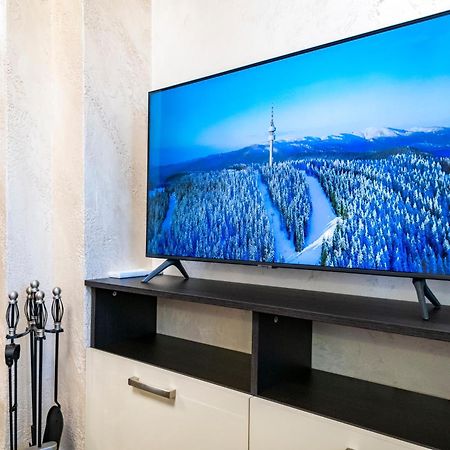 Luxe Apartment Grand Monastery In パンポロボ エクステリア 写真