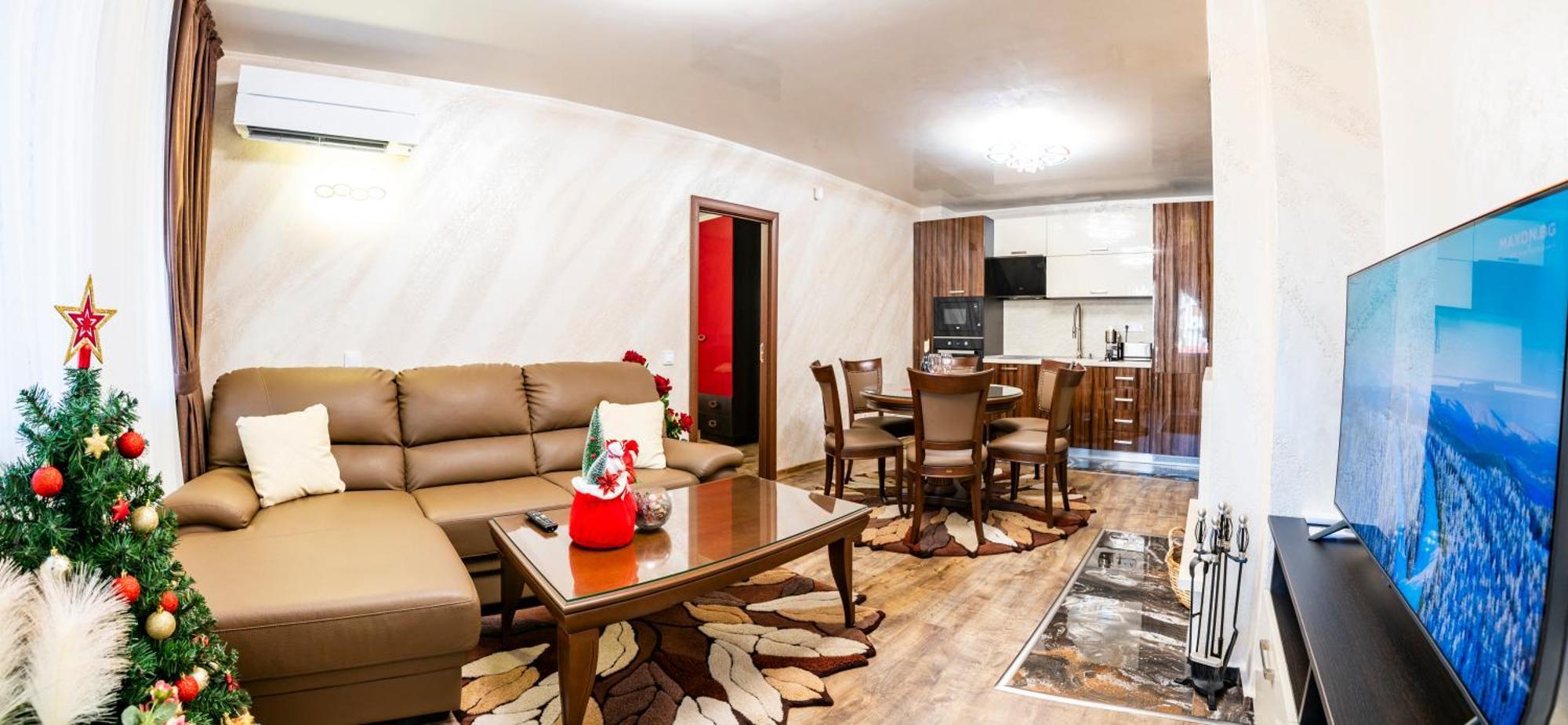 Luxe Apartment Grand Monastery In パンポロボ エクステリア 写真