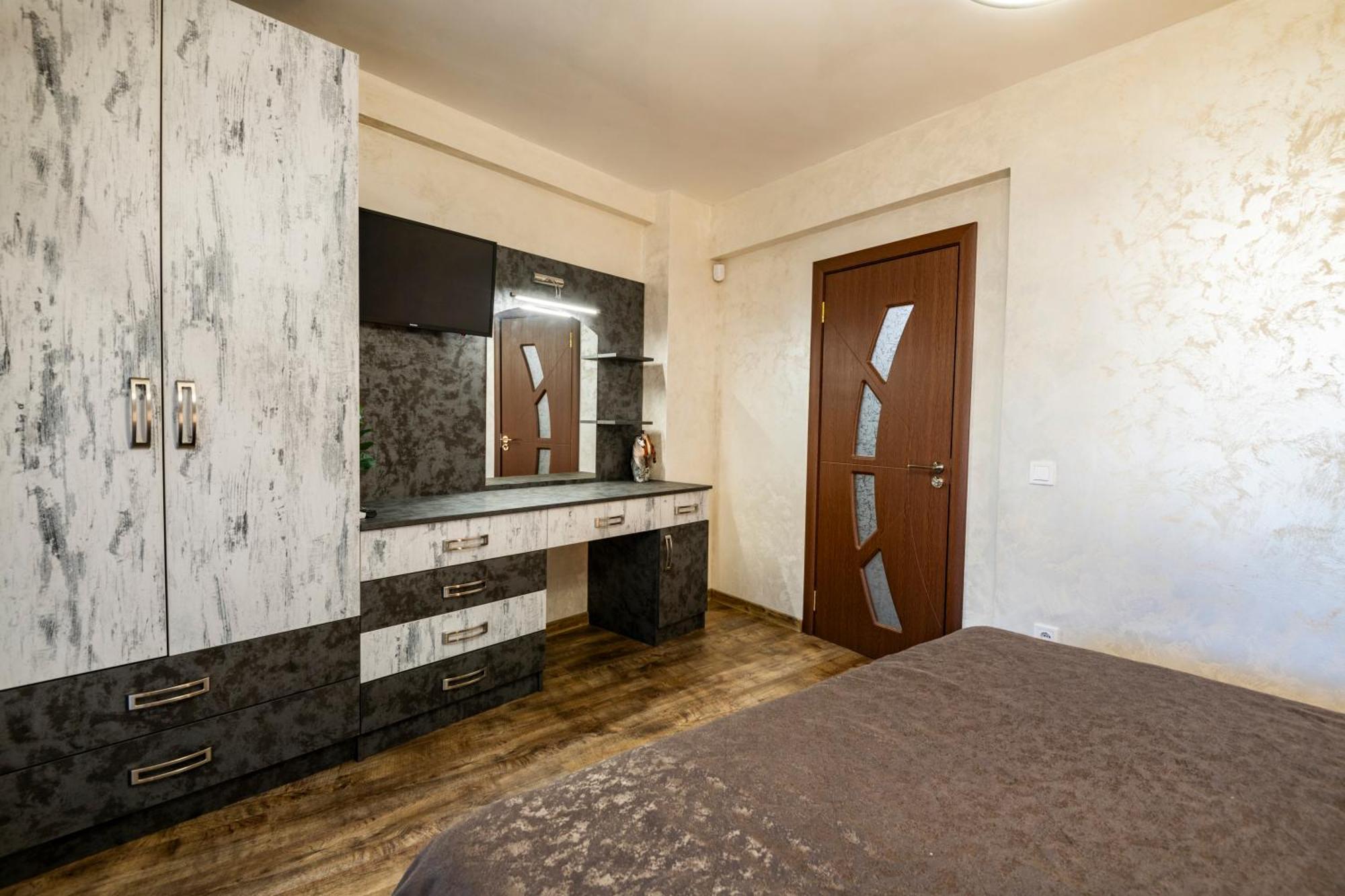 Luxe Apartment Grand Monastery In パンポロボ エクステリア 写真