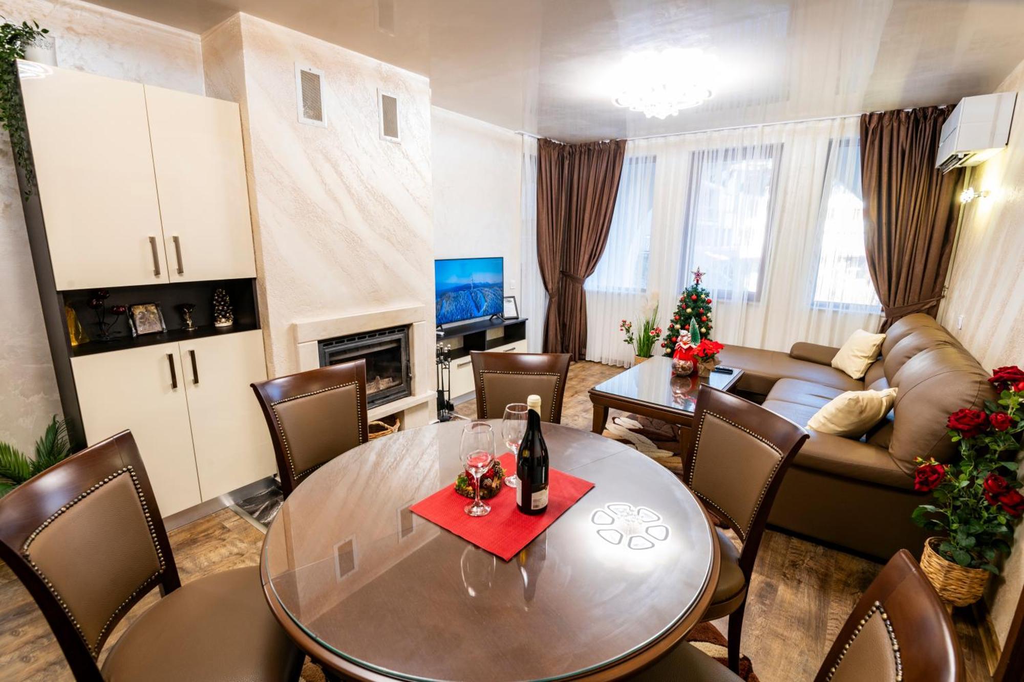 Luxe Apartment Grand Monastery In パンポロボ エクステリア 写真
